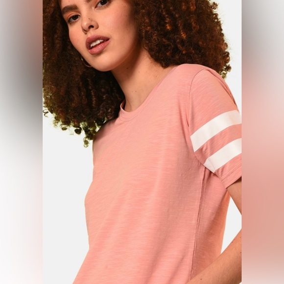 Campus Sutra Women Casual T-Shirt Sz Small Pink/White Arm Stripes New with Tags - Picture 2 of 6